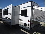 2015 Jayco Jay Feather Ultra Lite Photo #6