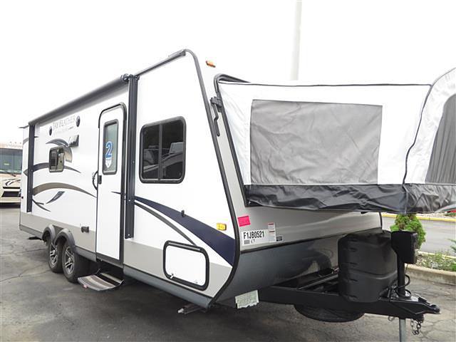 2015 Jayco Jay Feather Ultra Lite Photo