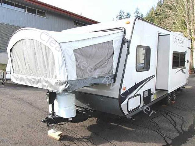 2015 Jayco Jay Feather Ultra Lite Photo