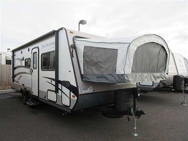 2015 Jayco Jay Feather Ultra Lite Photo