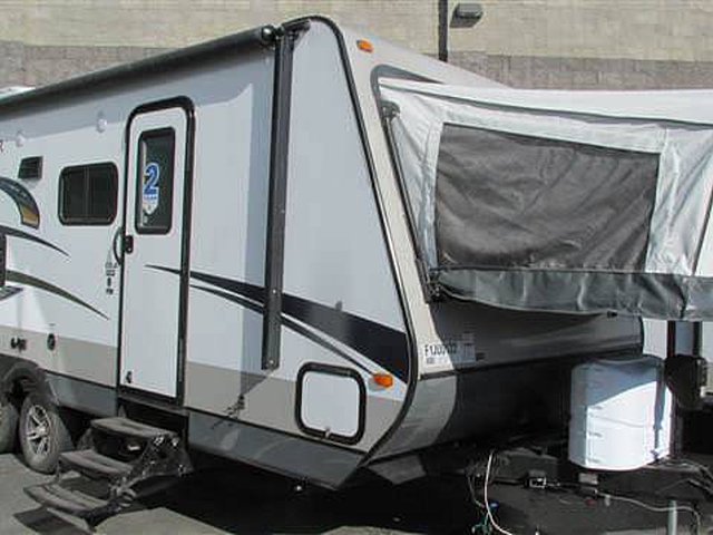 2015 Jayco Jay Feather Ultra Lite Photo