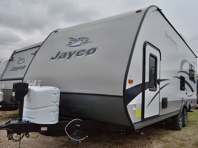 2015 Jayco Jay Feather Ultra Lite Photo
