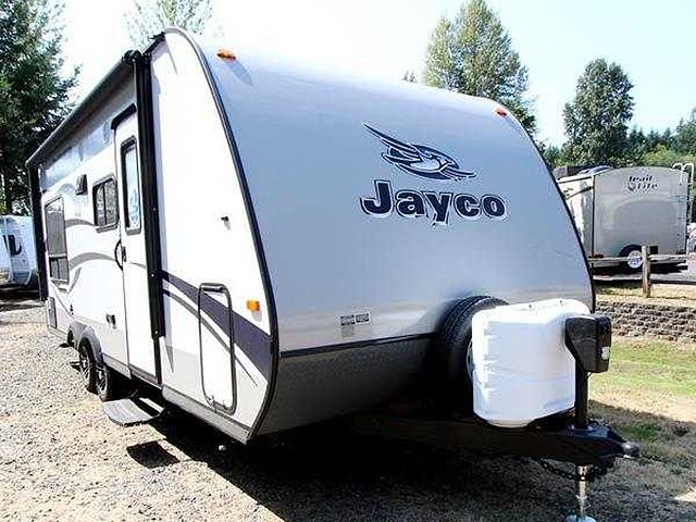 2015 Jayco Jay Feather Ultra Lite Photo