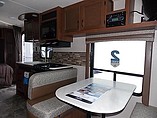 2015 Jayco Jay Flight Photo #3