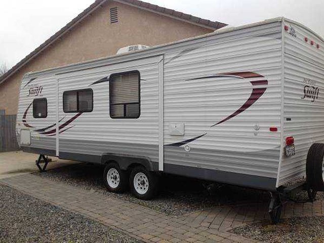 15 Jayco Flight