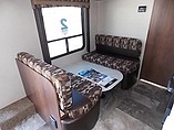 2015 Jayco Jay Flight Photo #13