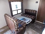 2015 Jayco Jay Flight Photo #11