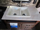 2015 Jayco Jay Flight Photo #7