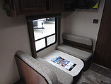 2015 Jayco Jay Flight Photo #8