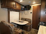 2015 Jayco Jay Flight Photo #4