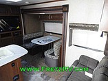 2015 Jayco Jay Flight Photo #12
