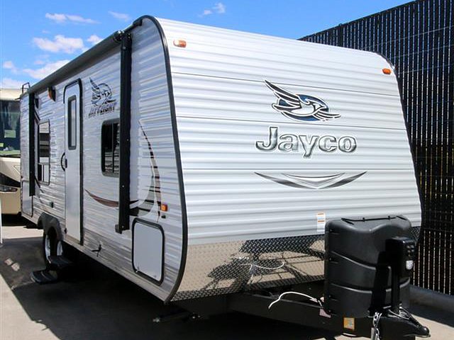 15 Jayco Flight