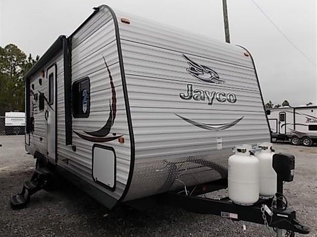 15 Jayco Flight