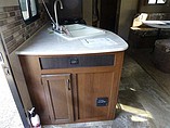 2015 Jayco Jay Flight Photo #11