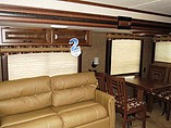 2015 Jayco Jay Flight Photo #9