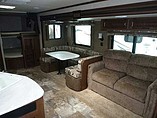 2015 Jayco Jay Flight Photo #4