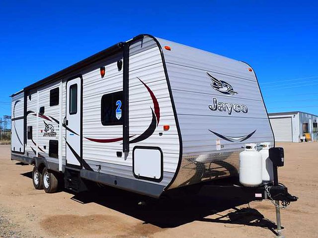 15 Jayco Flight