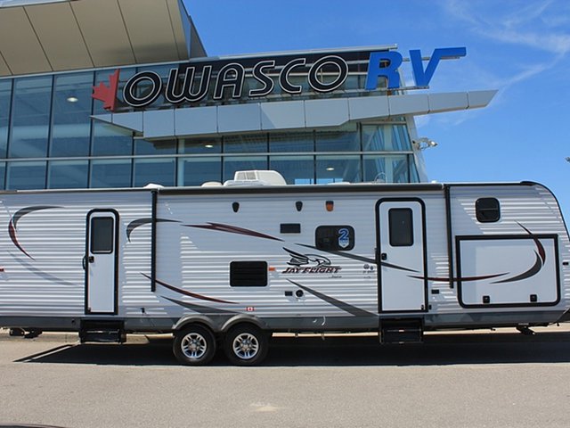 15 Jayco Flight