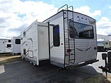 2015 Jayco Jay Flight Photo #9