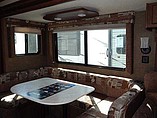 2015 Jayco Jay Flight Photo #11