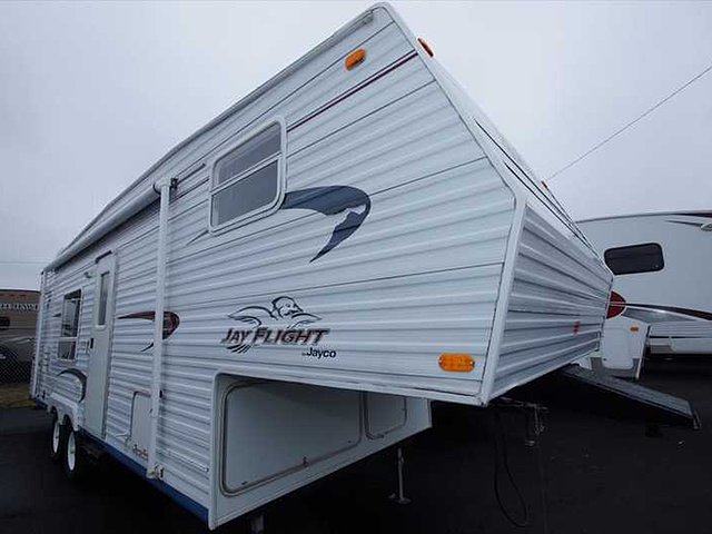 04 Jayco Flight