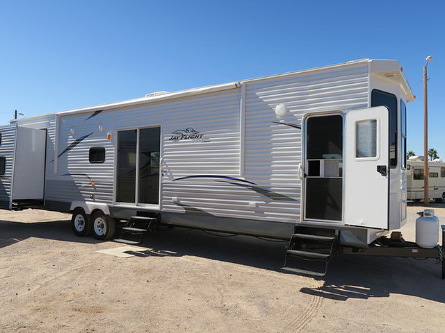2013 Jayco Jay Flight Bungalow Photo