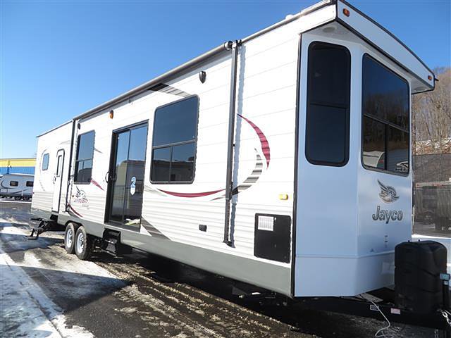 2015 Jayco Jay Flight Bungalow Photo