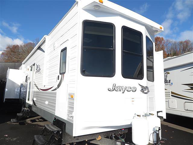2015 Jayco Jay Flight Bungalow Photo