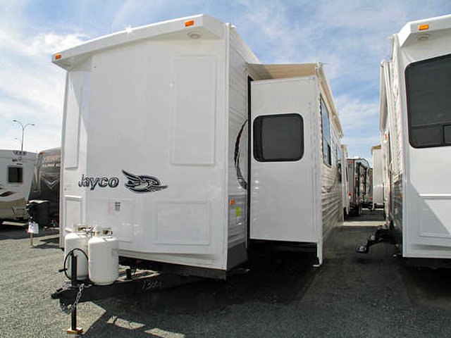 2014 Jayco Jay Flight Bungalow Photo