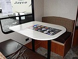 2015 Jayco Jay Flight Photo #12