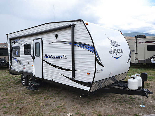 15 Jayco Octane
