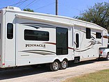 2011 Jayco Pinnacle Photo #2