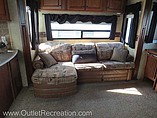 2011 Jayco Pinnacle Photo #9