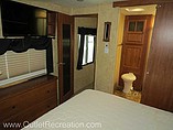 2011 Jayco Pinnacle Photo #17