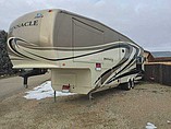 2012 Jayco Pinnacle Photo #2