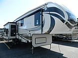 2015 Jayco Pinnacle Photo #2