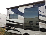 2012 Jayco Pinnacle Photo #2