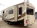 2015 Jayco Pinnacle Photo #2
