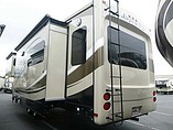 2015 Jayco Pinnacle Photo #2