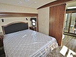 2015 Jayco Pinnacle Photo #3