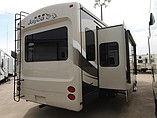 2015 Jayco Pinnacle Photo #4