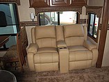 2015 Jayco Pinnacle Photo #5