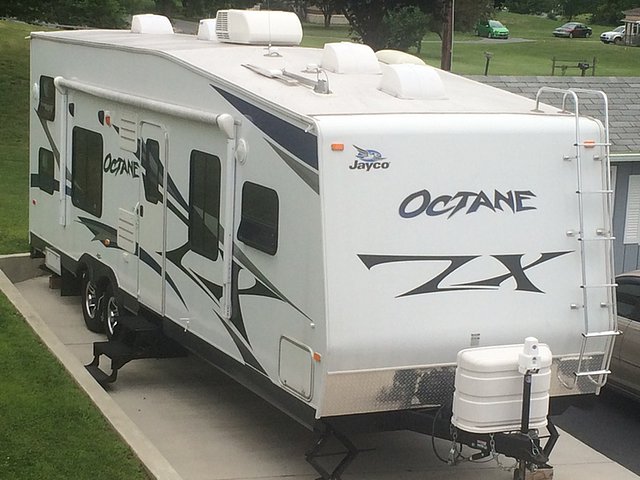 2012 Jayco Octane ZX Photo