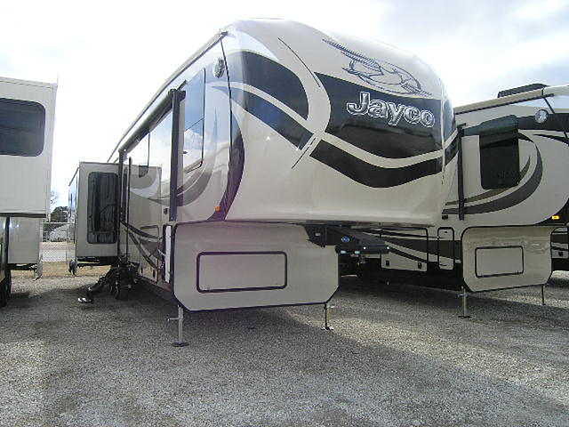 2015 Jayco Pinnacle Photo
