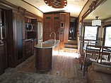 2015 Jayco Pinnacle Photo #2