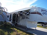 2011 Jayco Pinnacle Photo #2