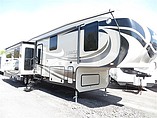 15 Jayco Pinnacle