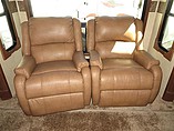 2015 Jayco Pinnacle Photo #11