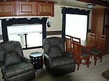 2011 Jayco Pinnacle Photo #8