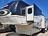 2015 Jayco Pinnacle Photo #2